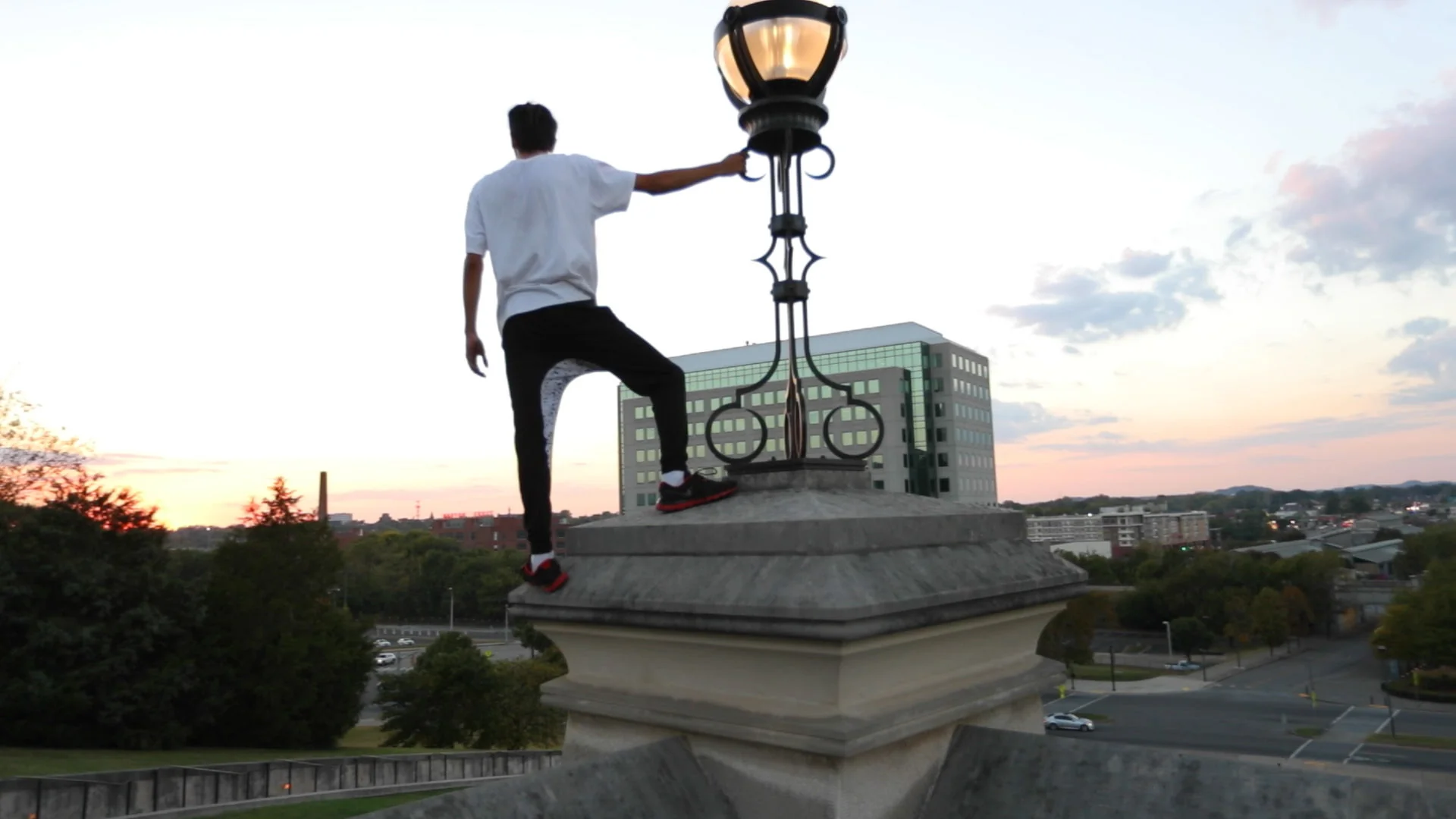 BOS Parkour - Image 2